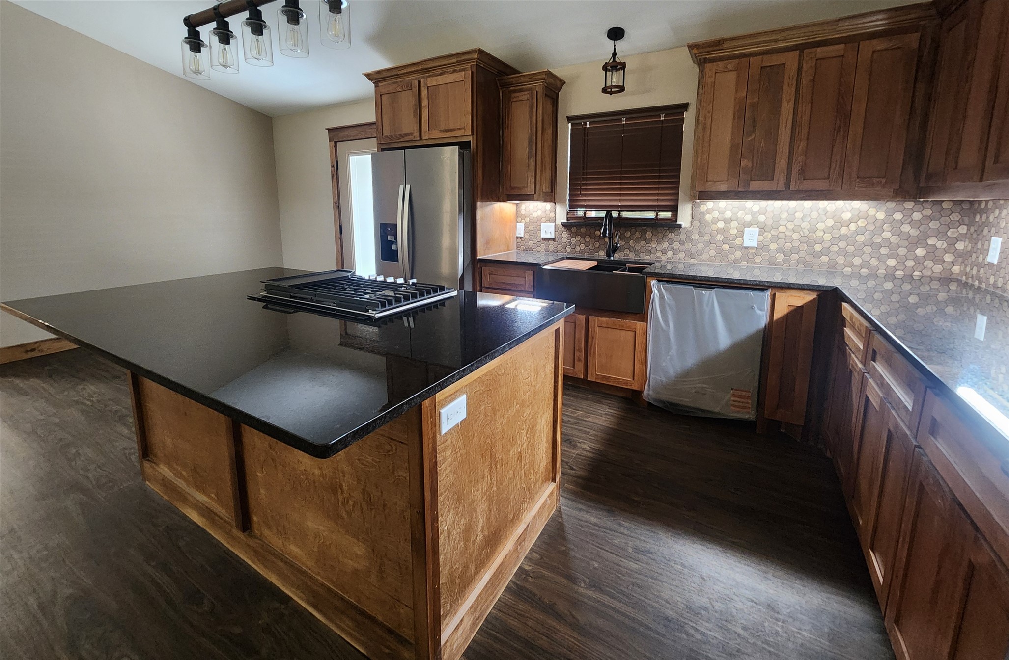 682 N Hickory Street Property Photo 33