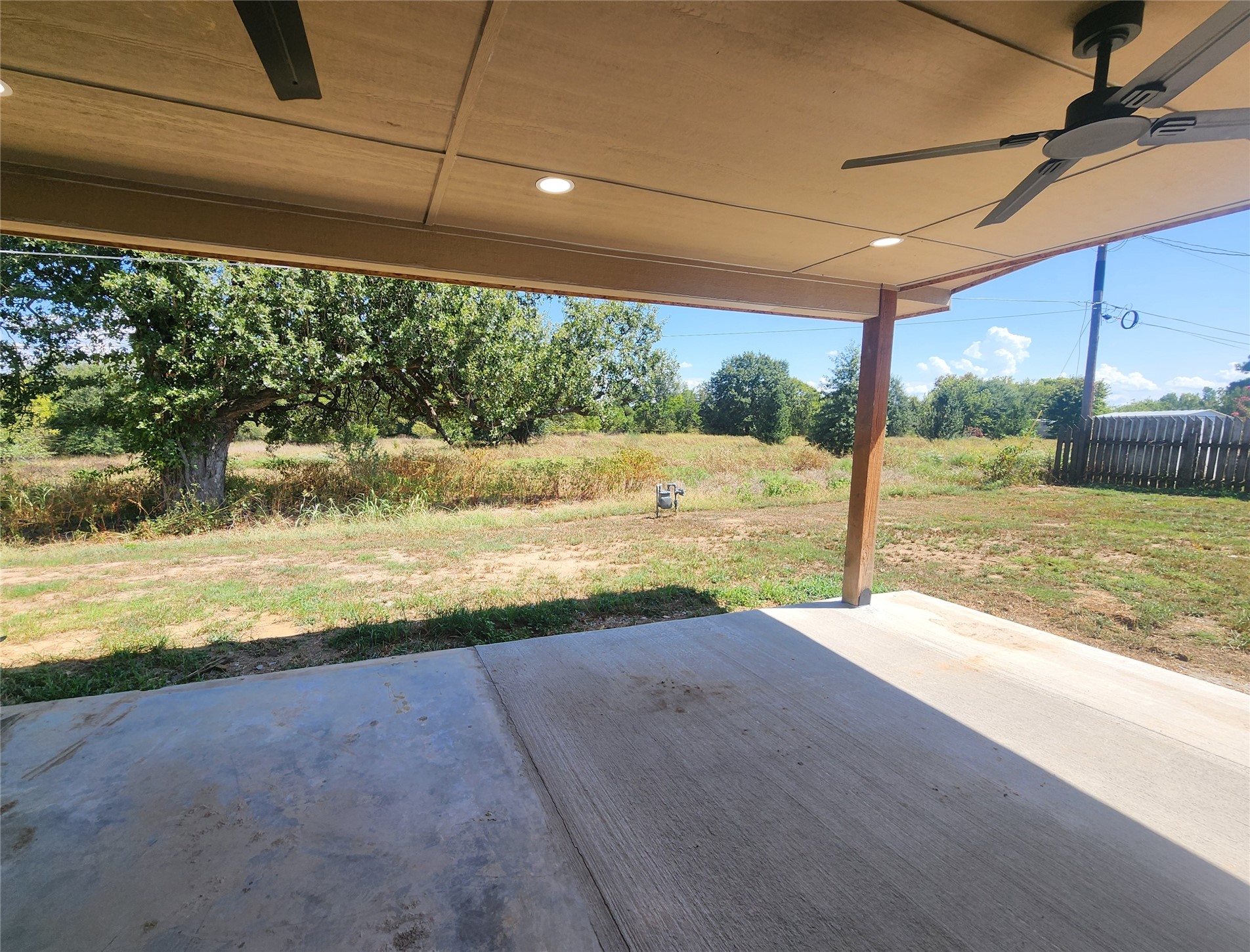682 N Hickory Street Property Photo 41