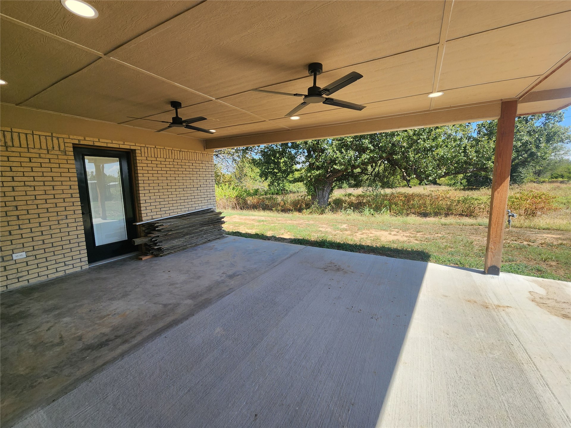 682 N Hickory Street Property Photo 68
