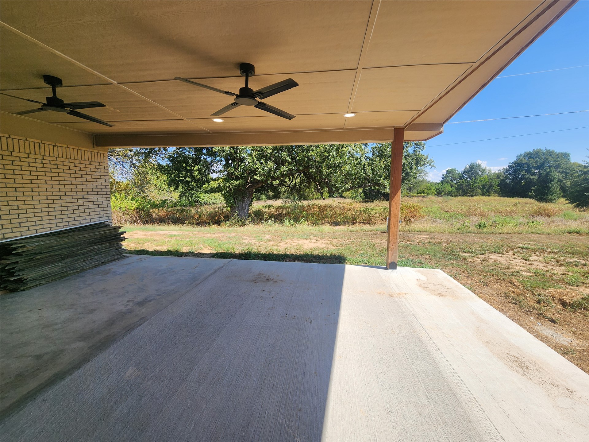682 N Hickory Street Property Photo 69