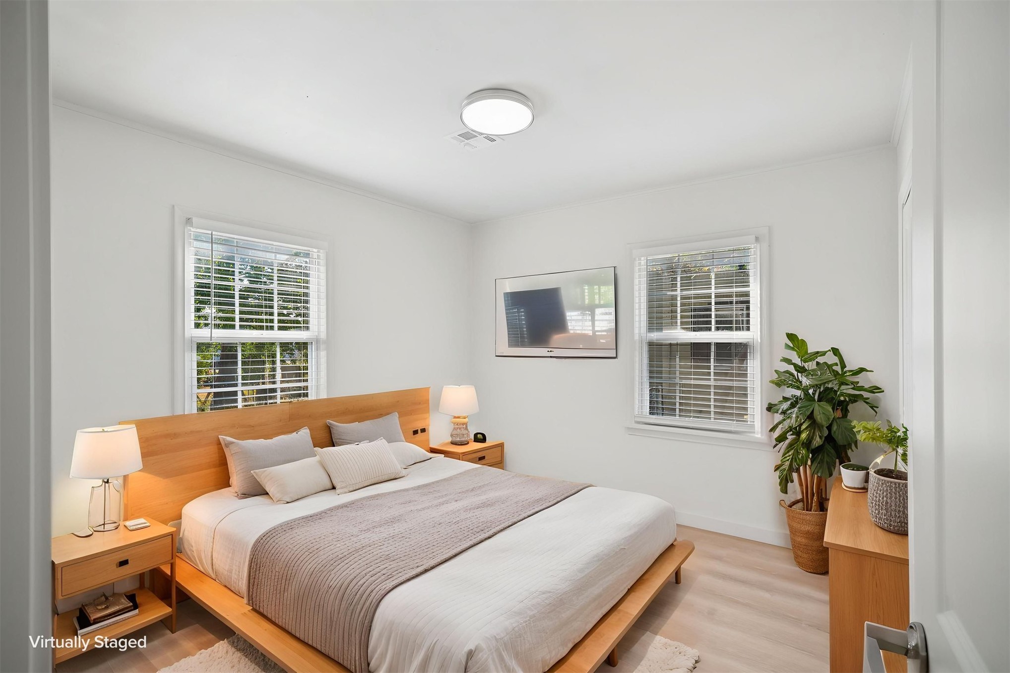 1229 S Fulton Avenue Property Photo 22