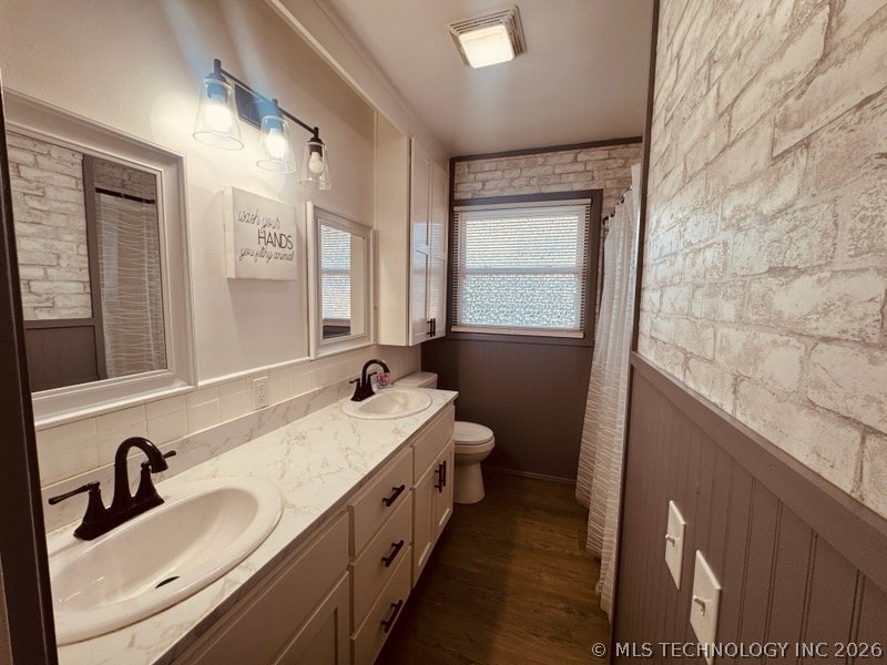 427 Meadowbrook Lane Property Photo 19