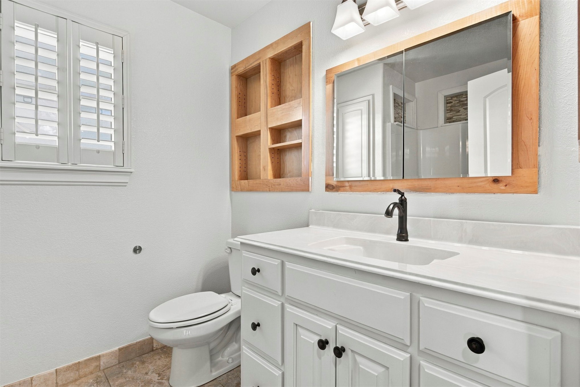 8153 N 51st Street East E Property Photo 18