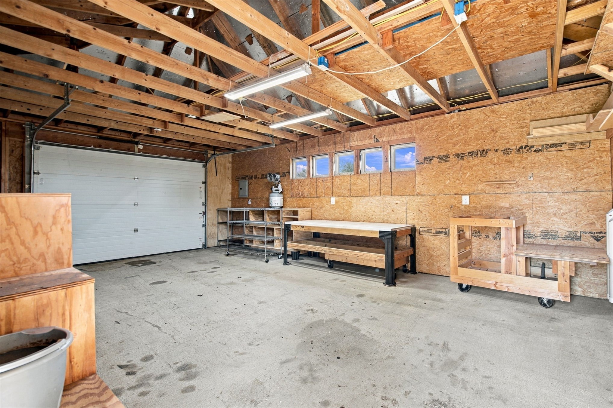 8153 N 51st Street East E Property Photo 24
