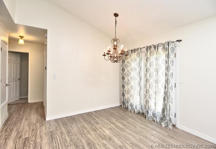 6105 S Vancouver Avenue Property Photo 6