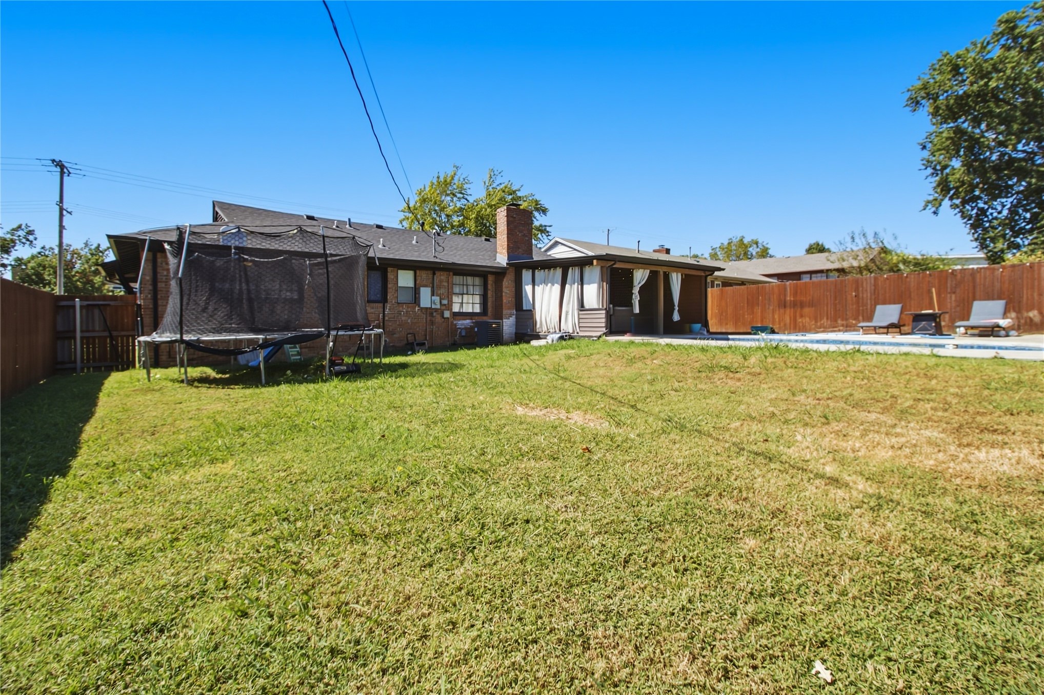 4321 S Yale Avenue Property Photo 23