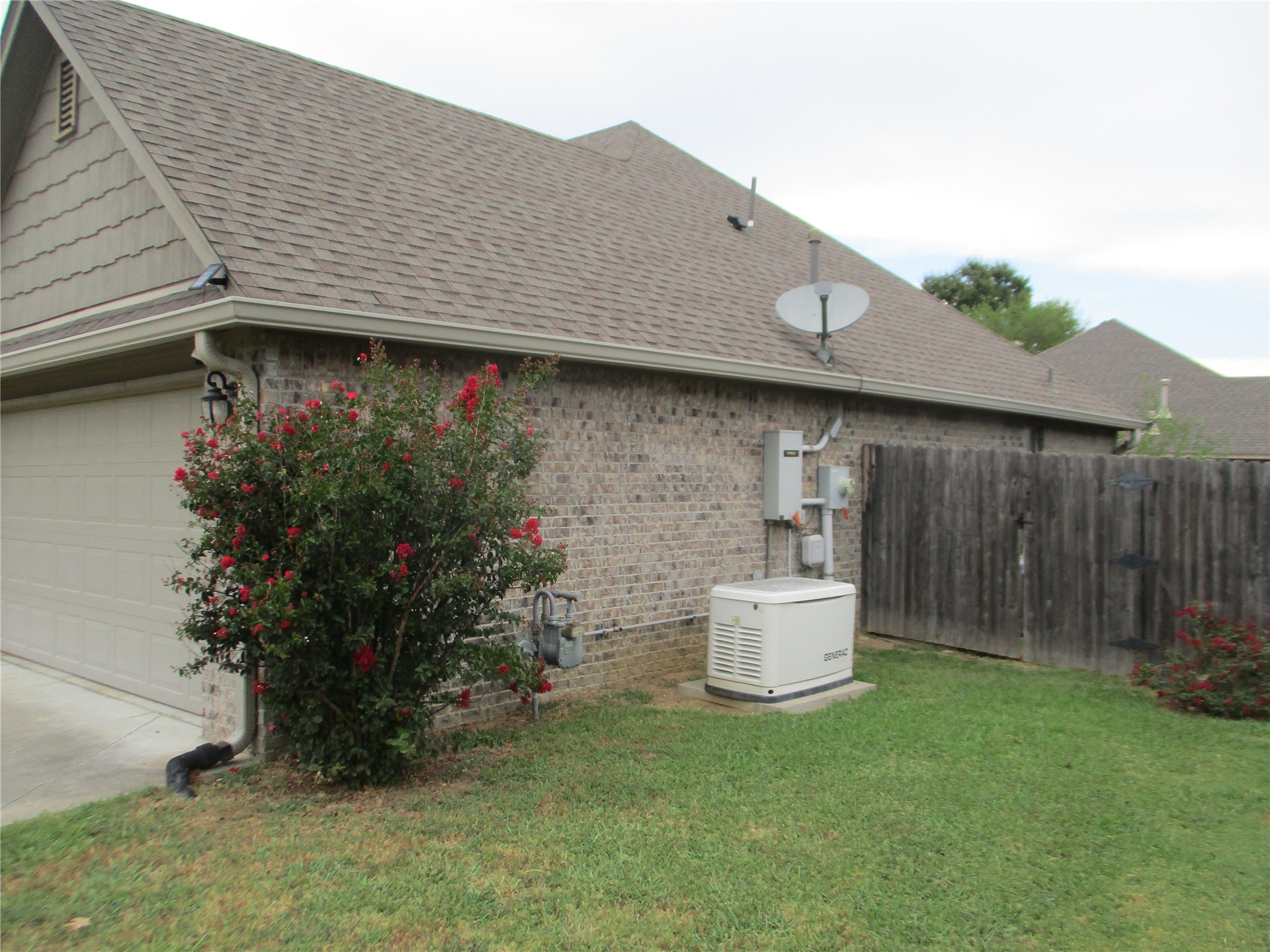 1008 Midway Road Property Photo 4