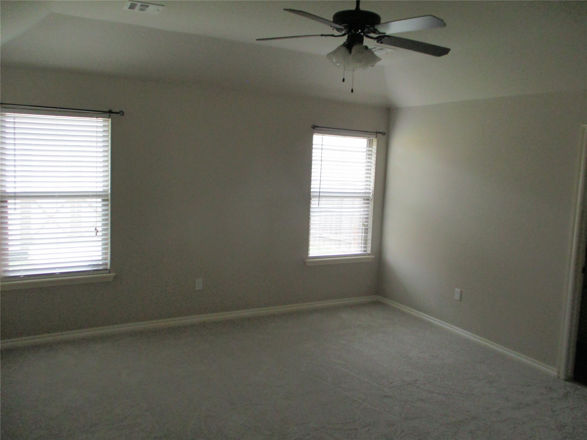 1008 Midway Road Property Photo 8