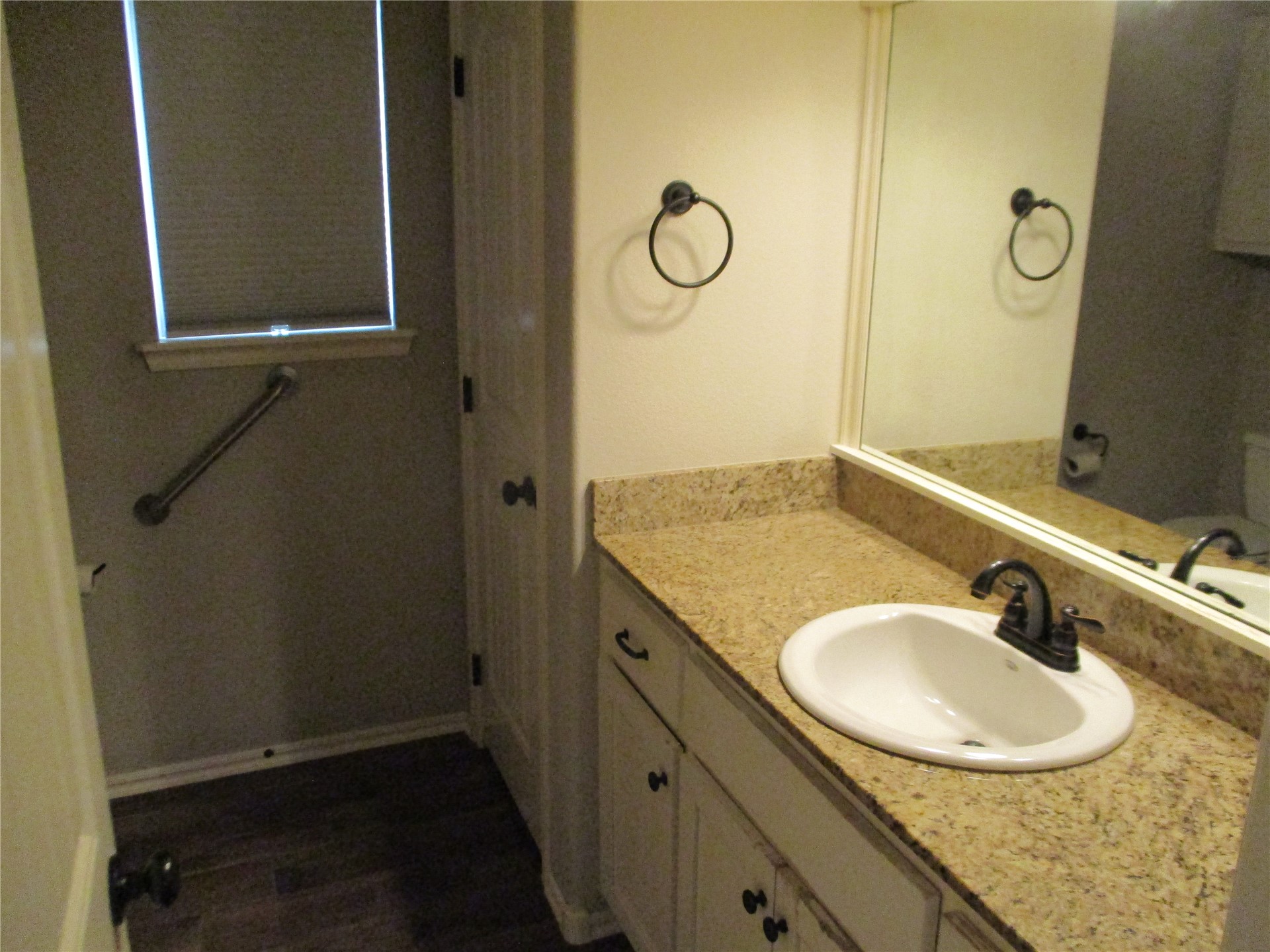 1008 Midway Road Property Photo 11