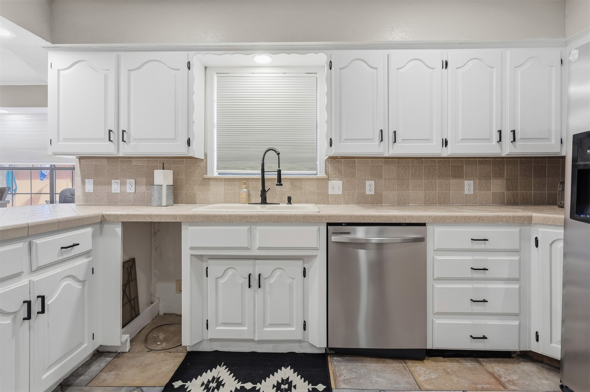 1370 Lincoln Property Photo 16