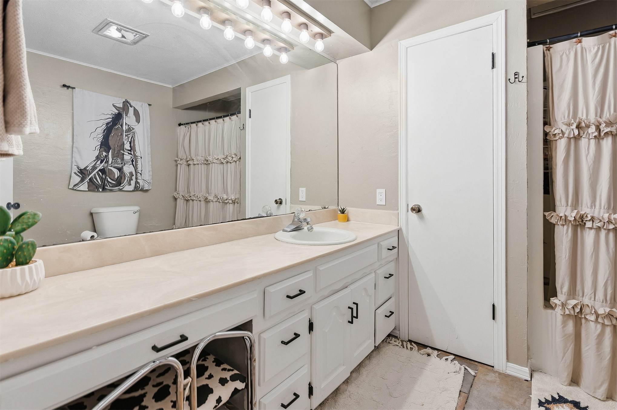 1370 Lincoln Property Photo 22