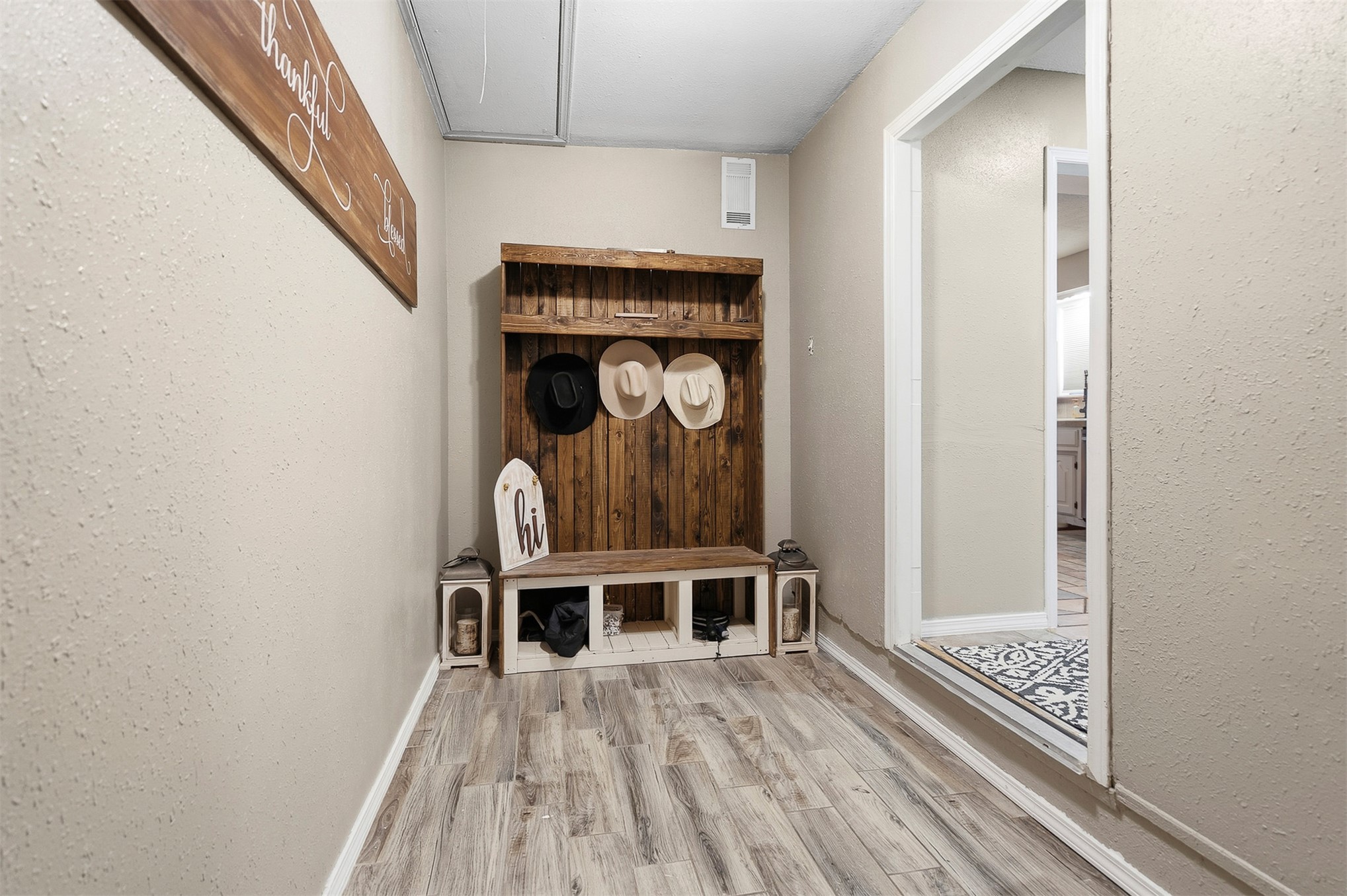 1370 Lincoln Property Photo 33