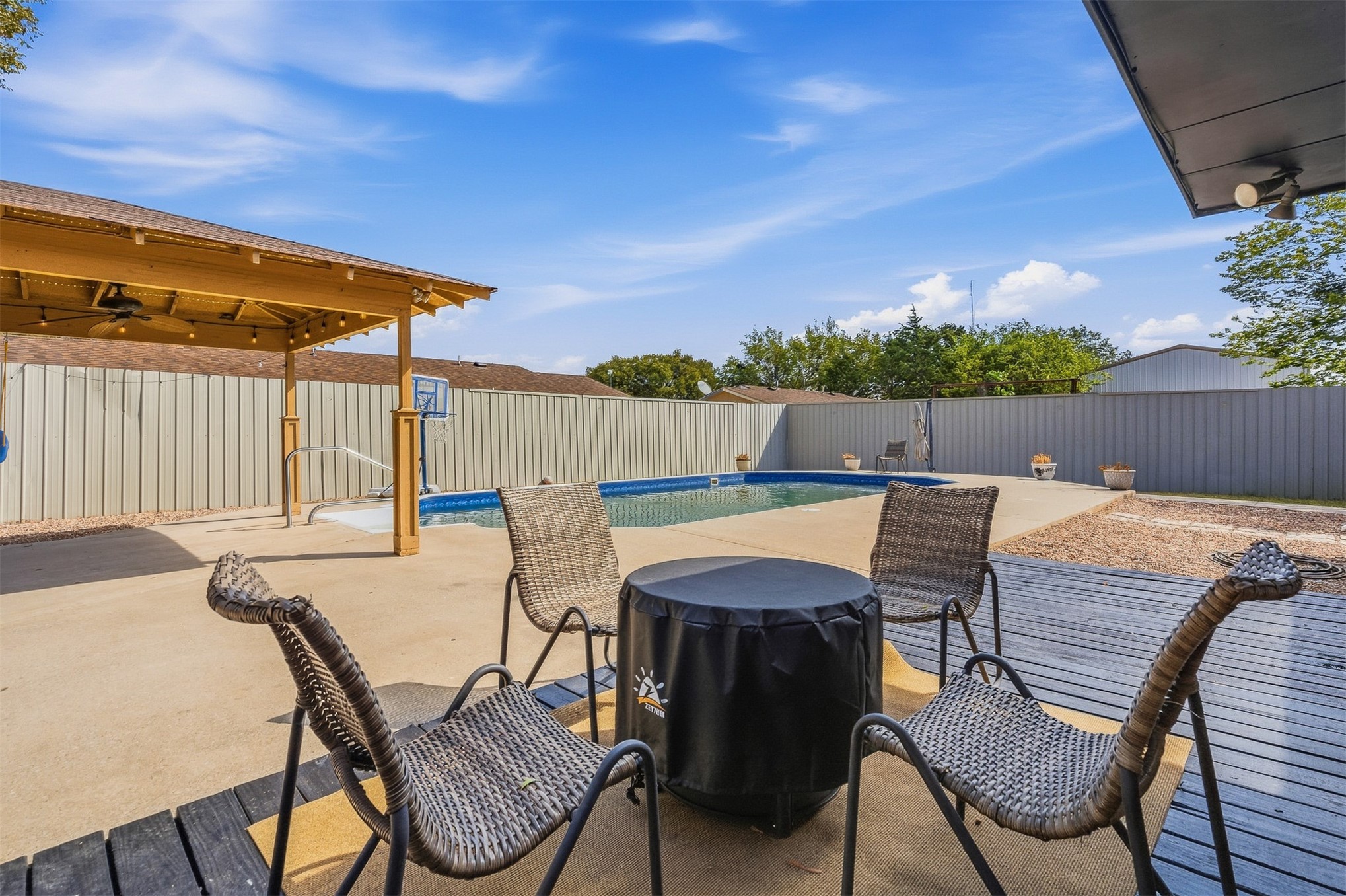 1370 Lincoln Property Photo 34
