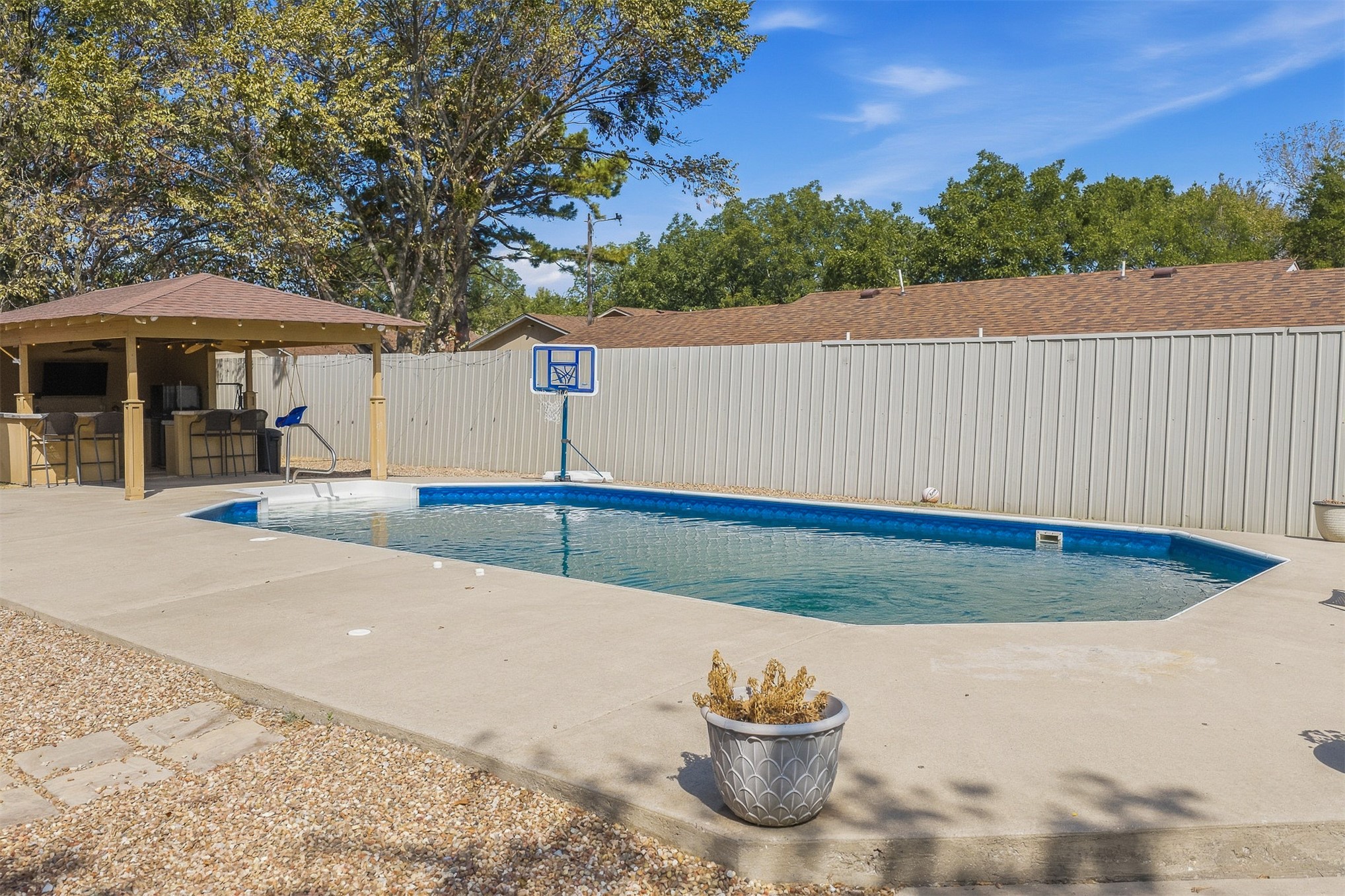 1370 Lincoln Property Photo 35