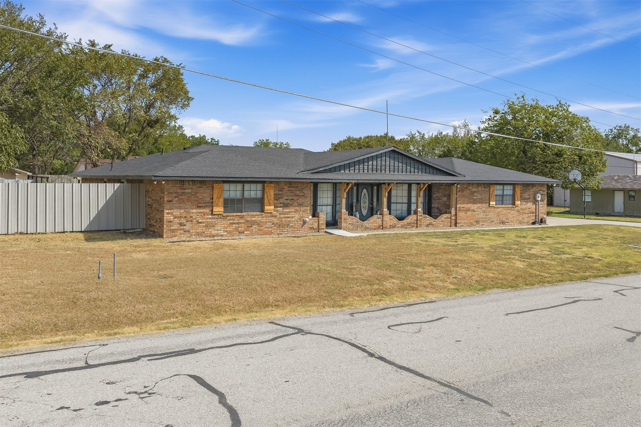 1370 Lincoln Property Photo 44