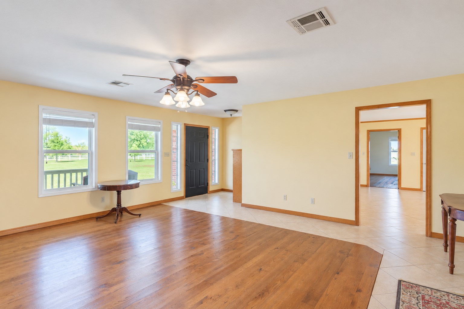 2284 E Roping Road Property Photo 4