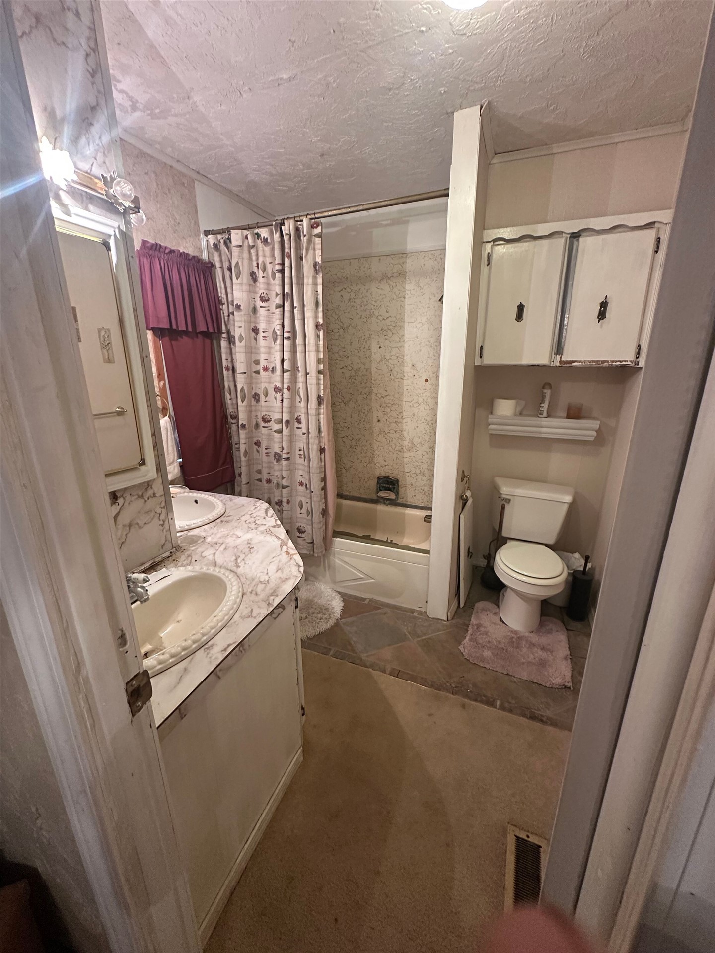 10691 Pin Oak Property Photo 18