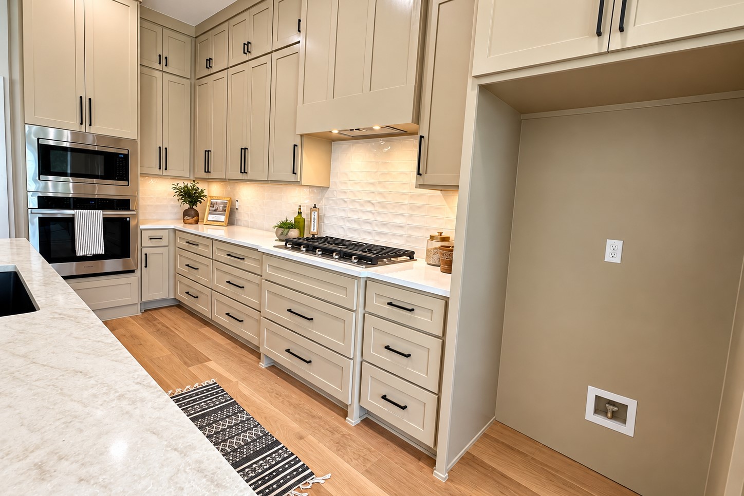 2633831 Property Photo 14