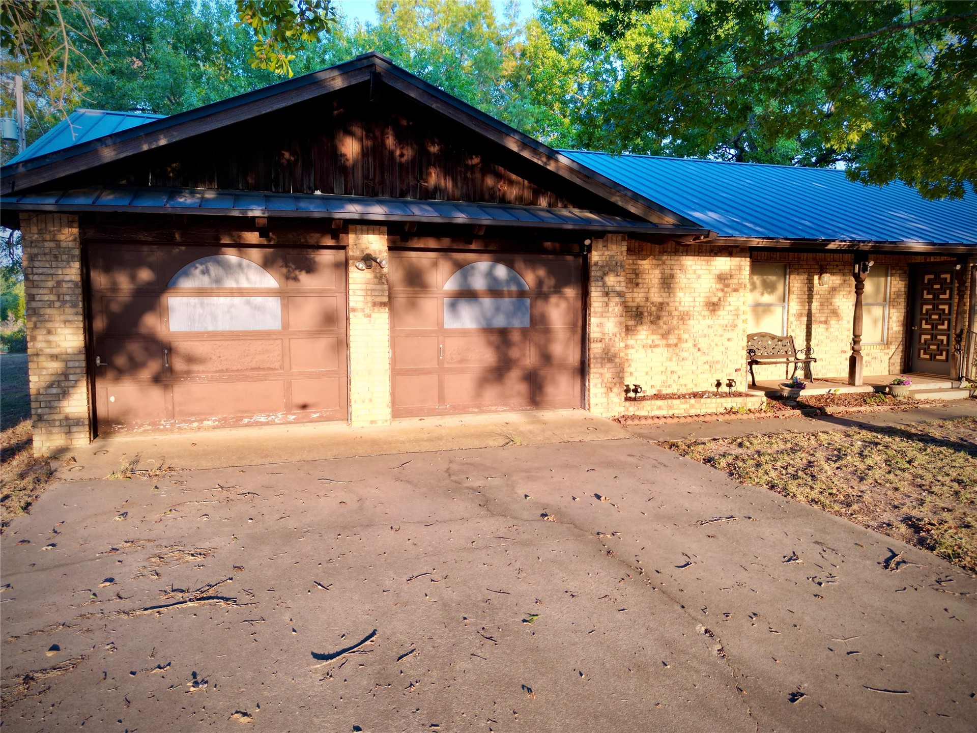 798 W Jefferson Highway W Property Photo 2