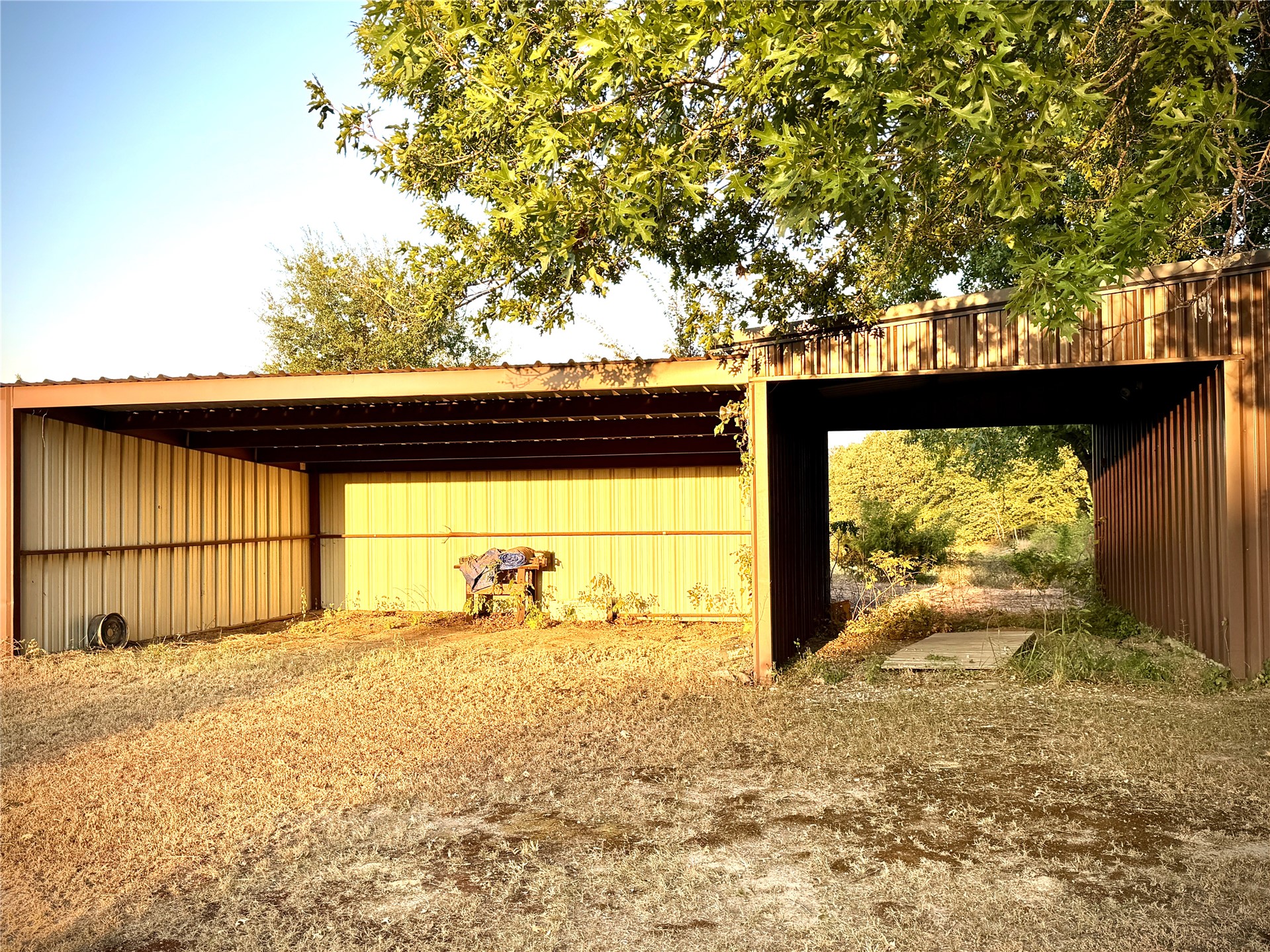 798 W Jefferson Highway W Property Photo 4