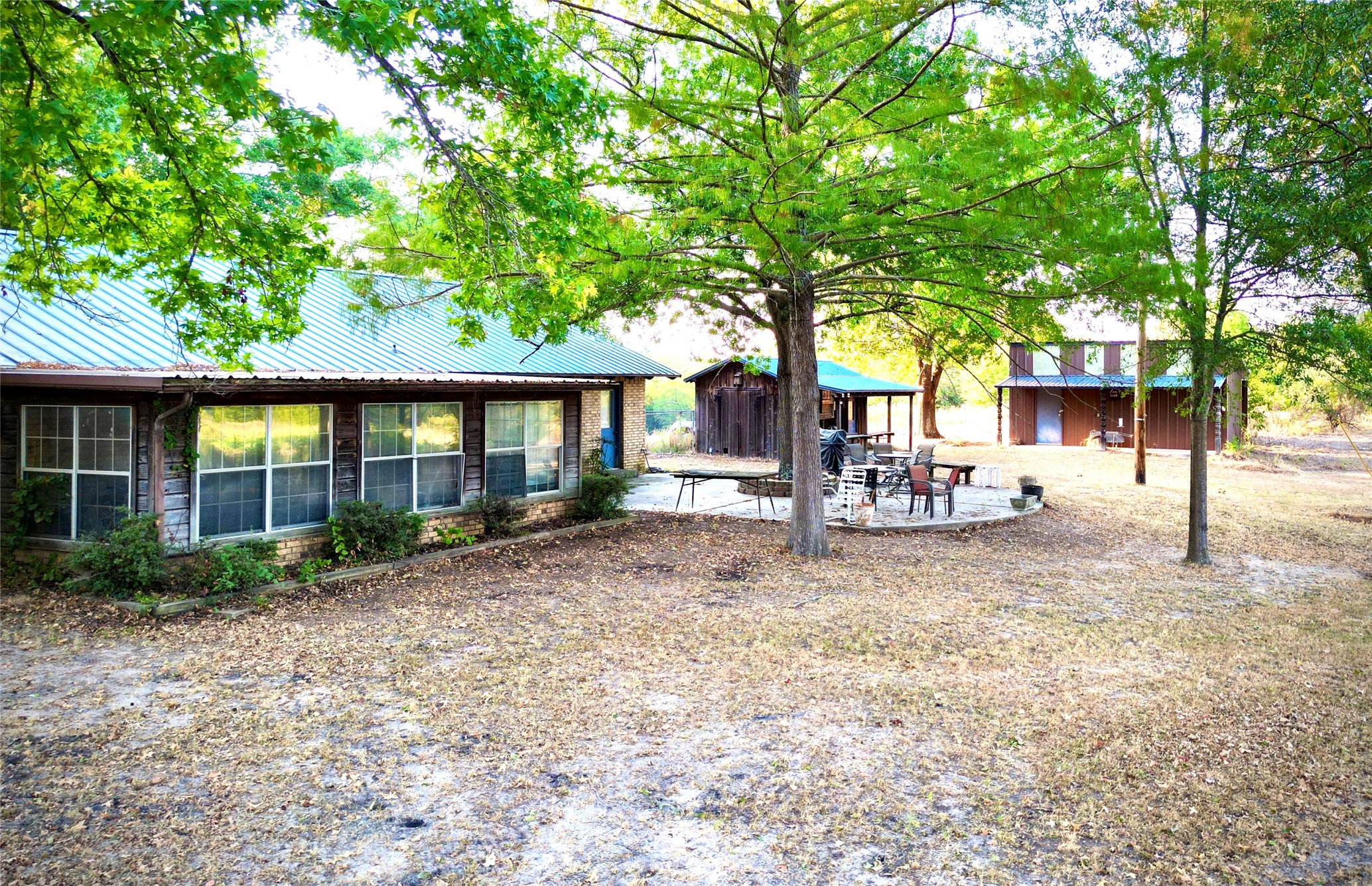 798 W Jefferson Highway W Property Photo 5
