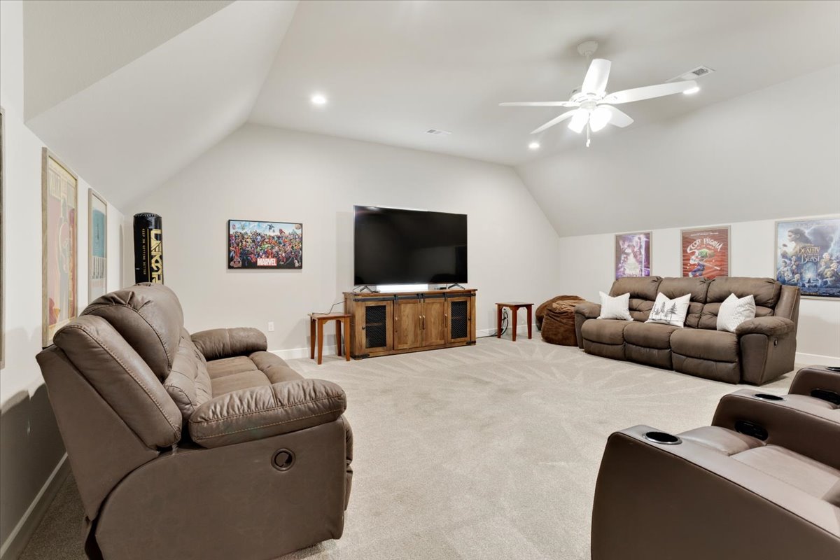3307 Castle Court Property Photo 40
