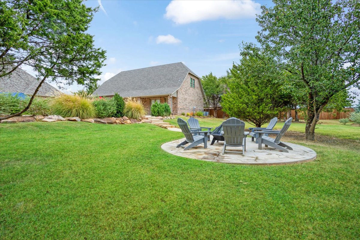 3307 Castle Court Property Photo 52
