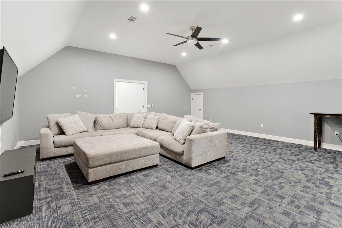 3307 Castle Court Property Photo 61