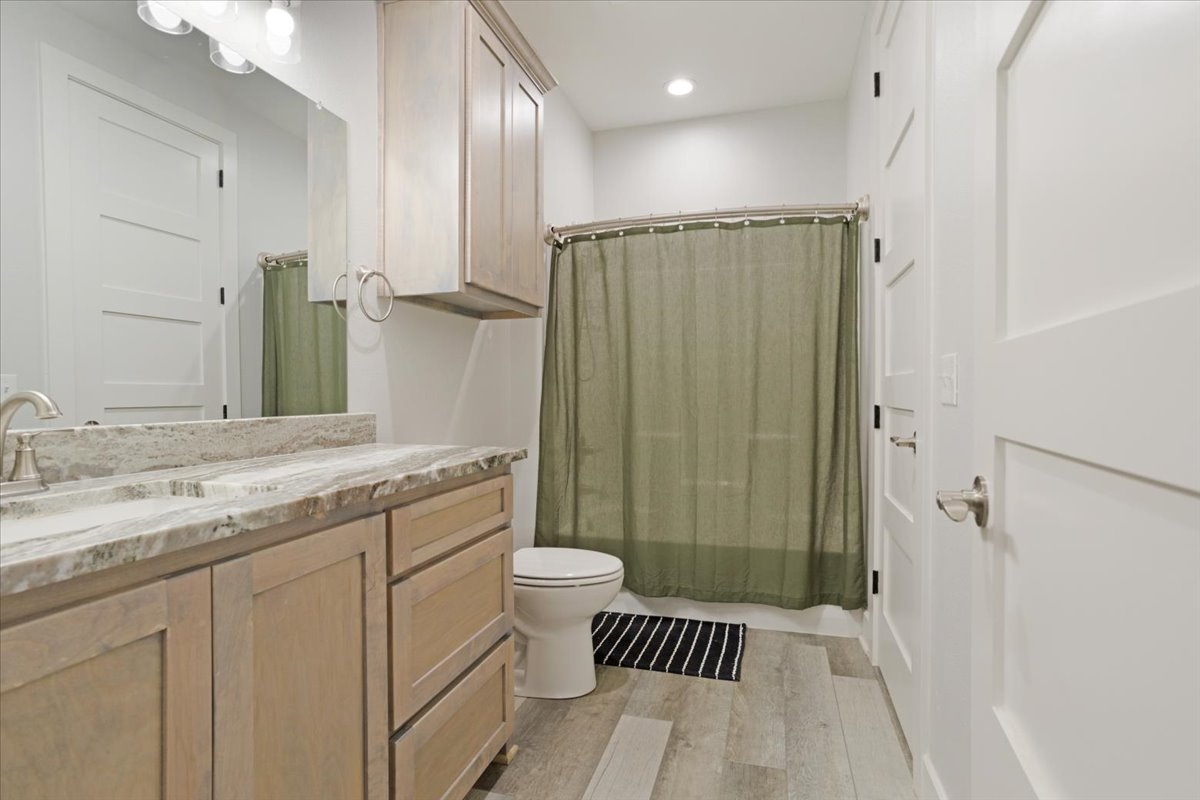 3307 Castle Court Property Photo 64