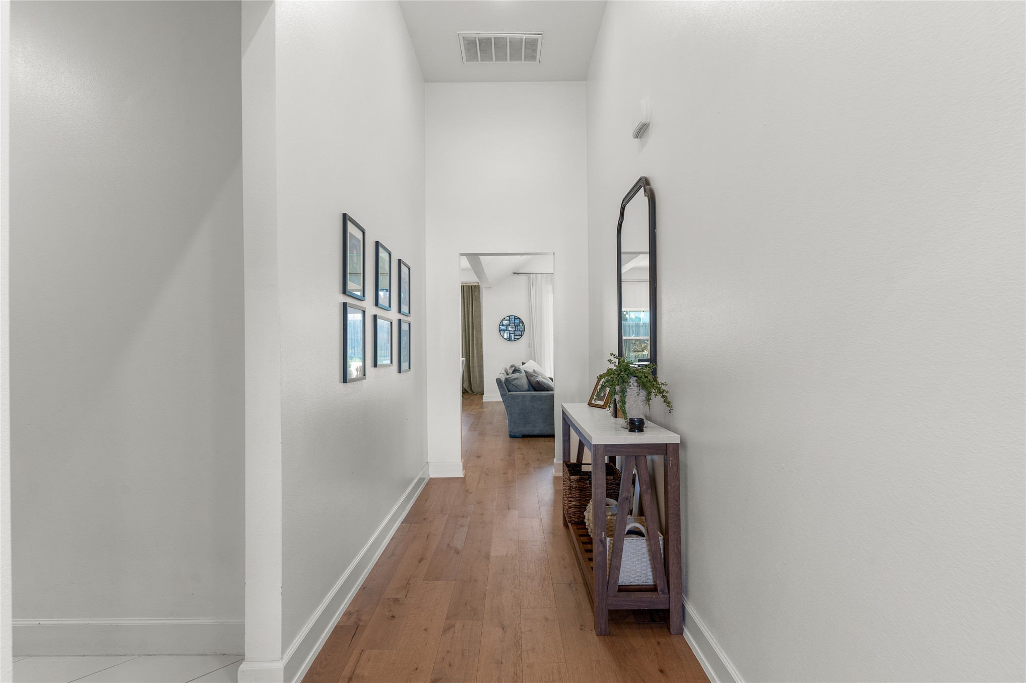 12579 S 6th Street Property Photo 5
