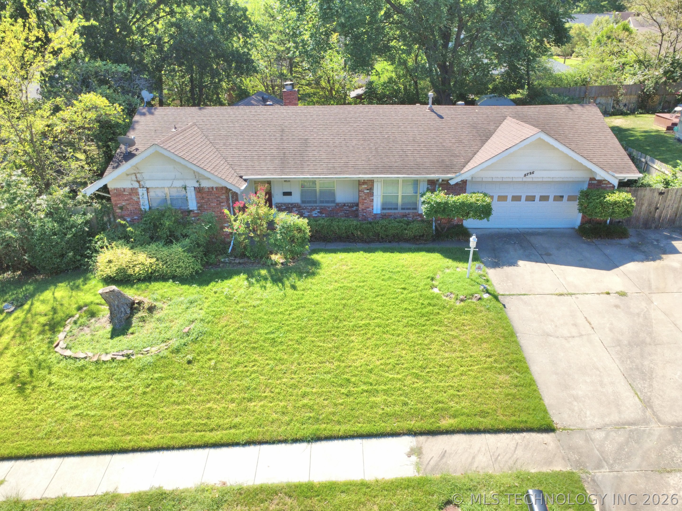 5736 E 63rd Place Property Photo 1
