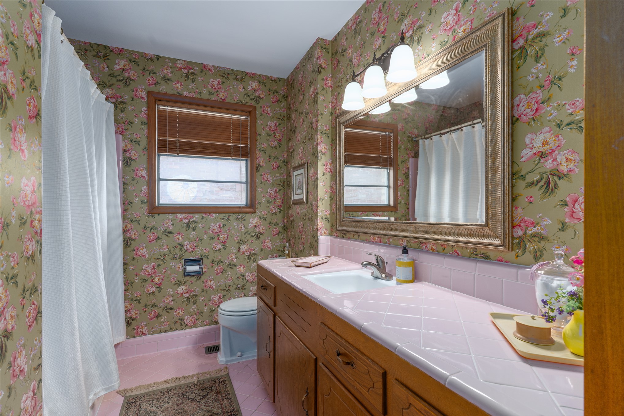 5428 E 24th Street Property Photo 12
