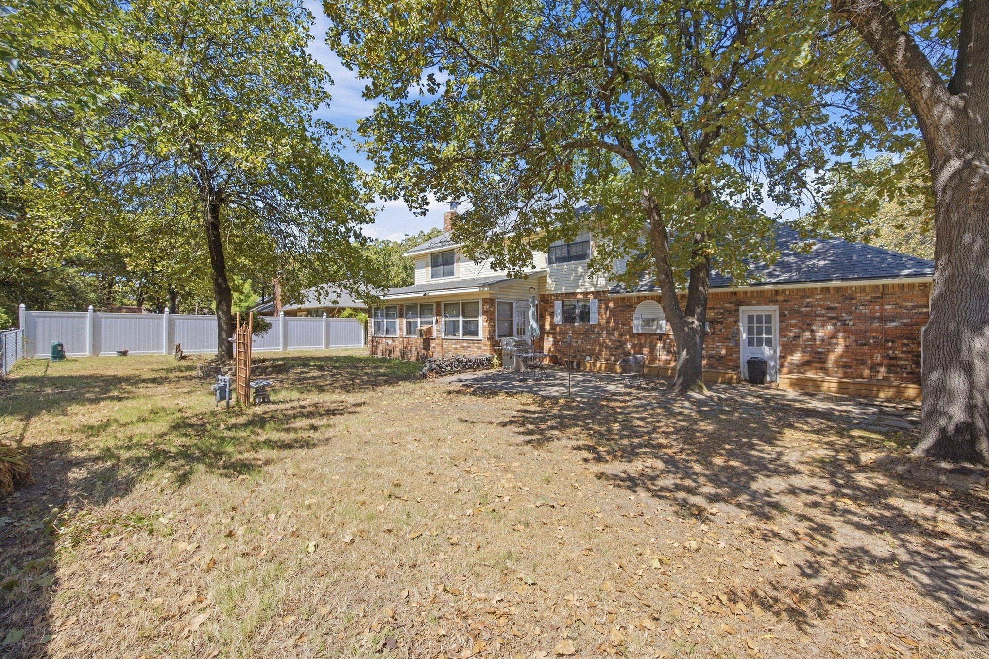 316 Bluebird Lane Property Photo 4