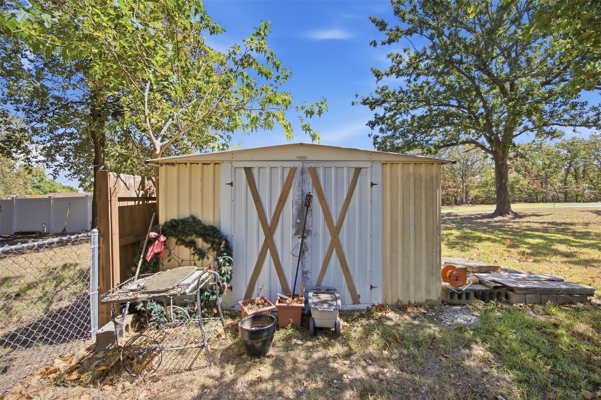 316 Bluebird Lane Property Photo 6