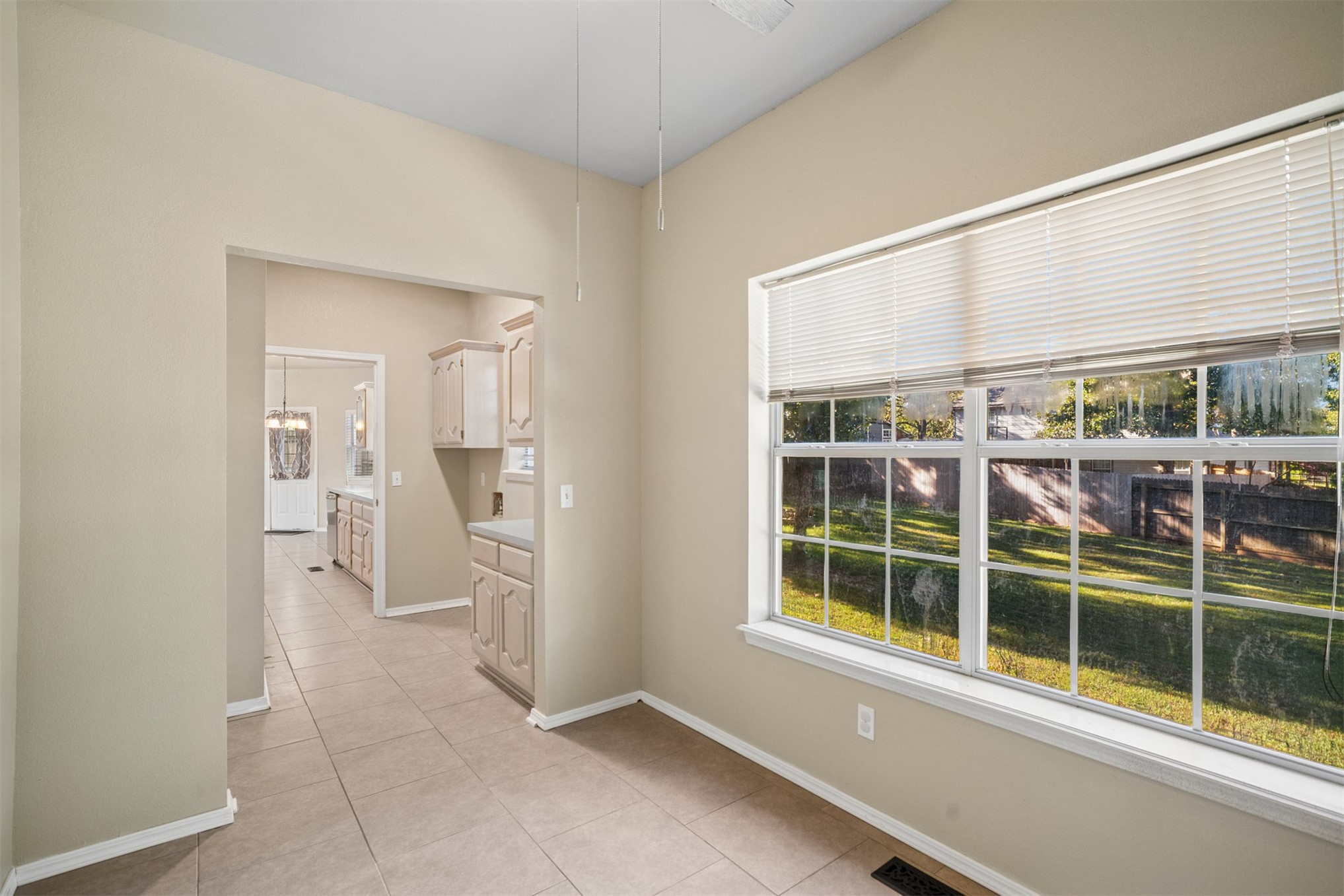 3726 S Rolling Oaks Drive Property Photo 24