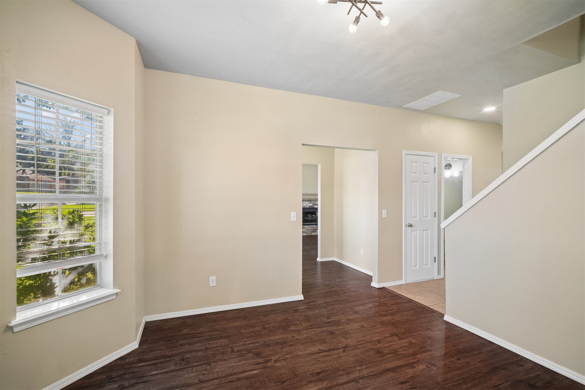 3726 S Rolling Oaks Drive Property Photo 28