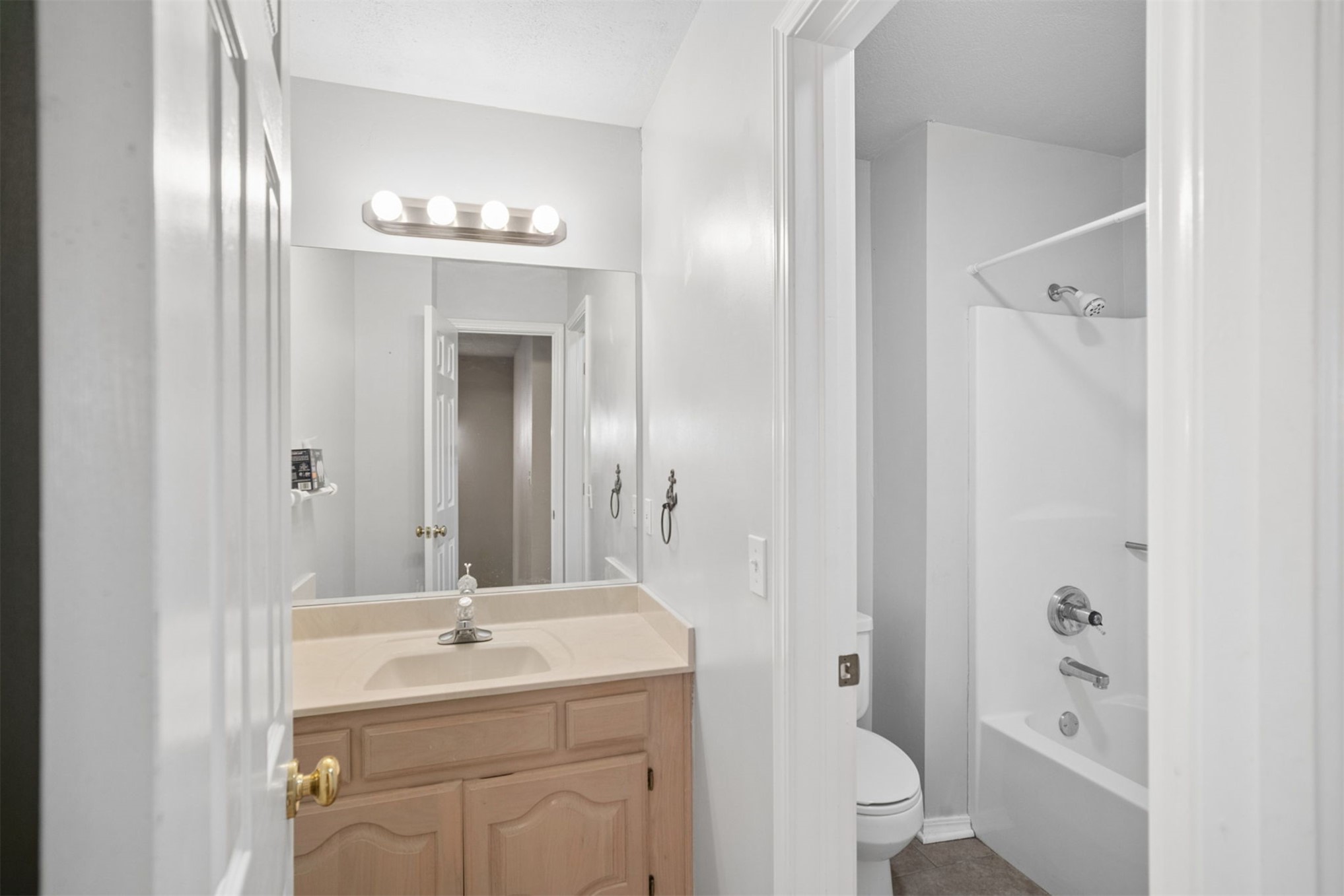 3726 S Rolling Oaks Drive Property Photo 37