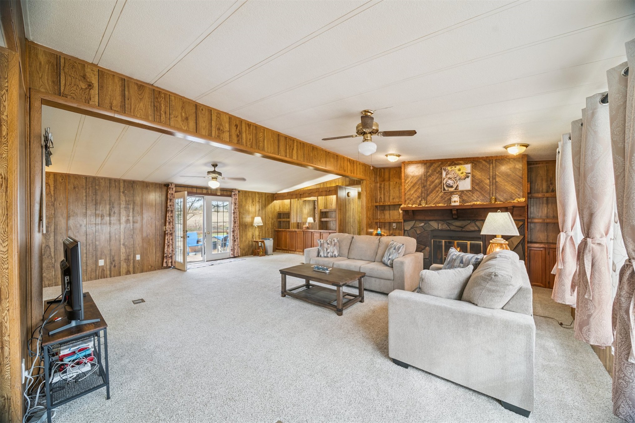 358126 E 5400 Road Property Photo 6