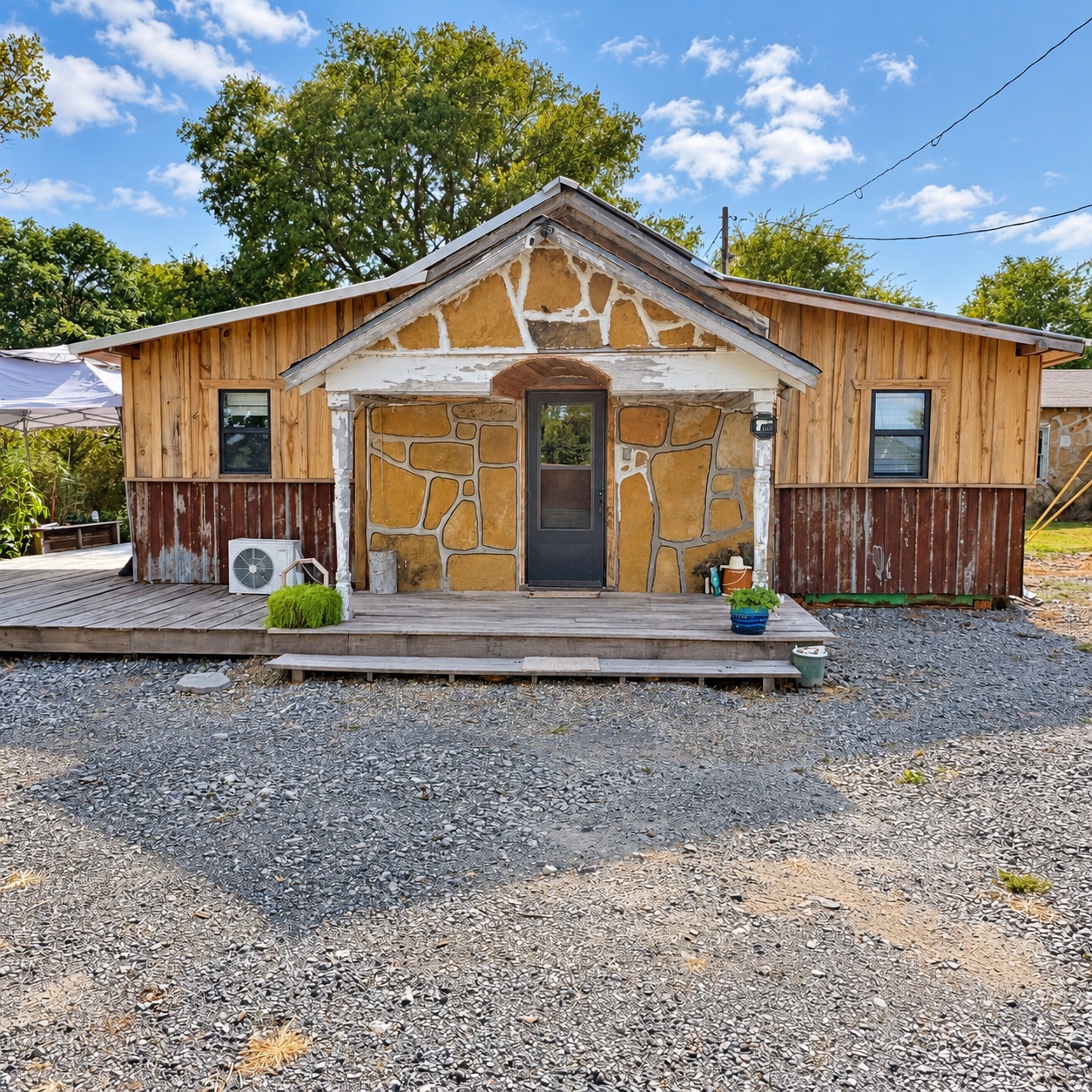 4101 Highway 51 Property Photo 1
