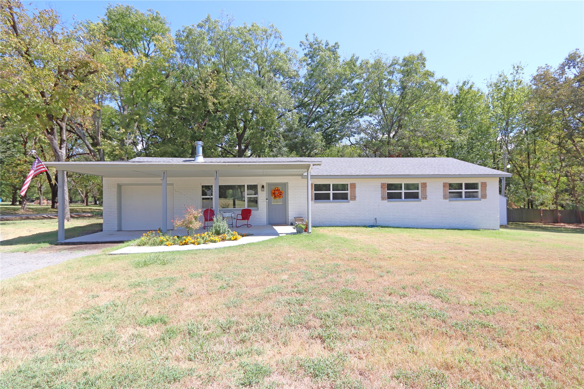 34122 E 698 Terrace Property Photo 1