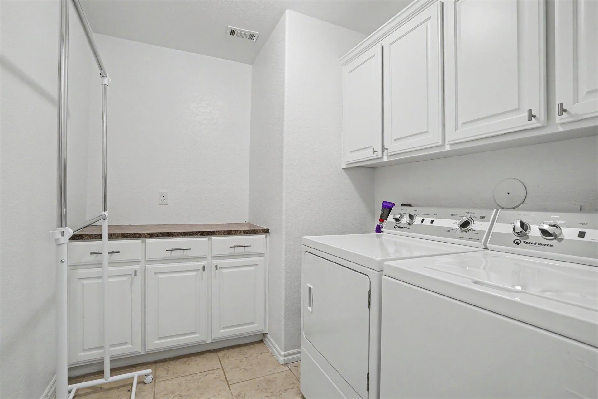 12529 S Date Place Property Photo 14