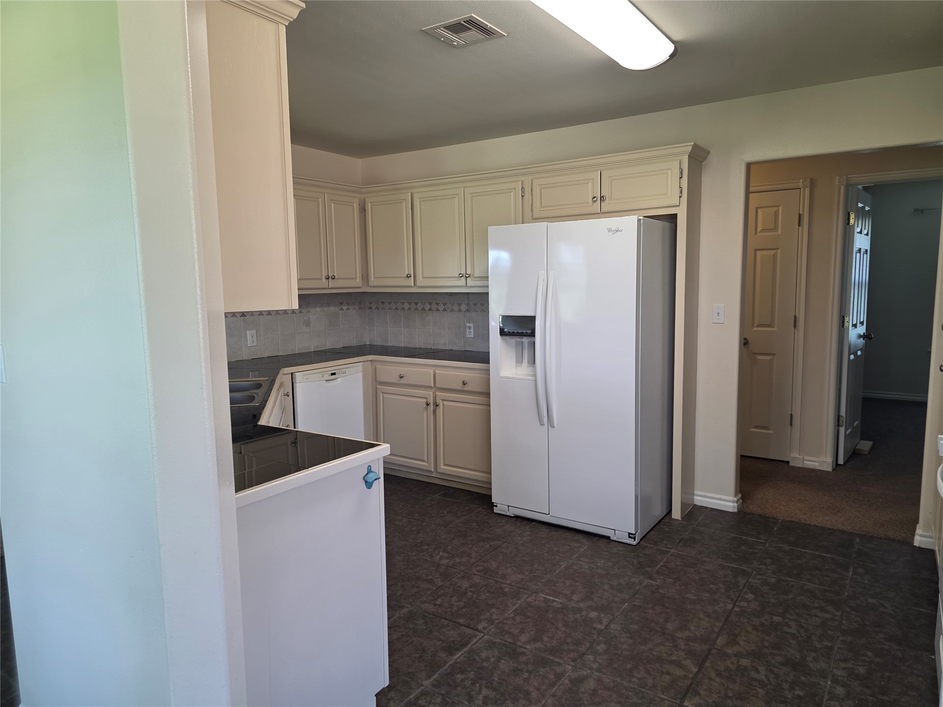 3917 Rosewood Place Property Photo 13