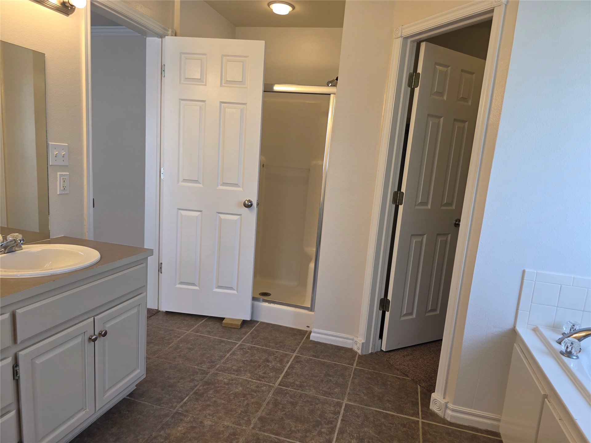 3917 Rosewood Place Property Photo 25