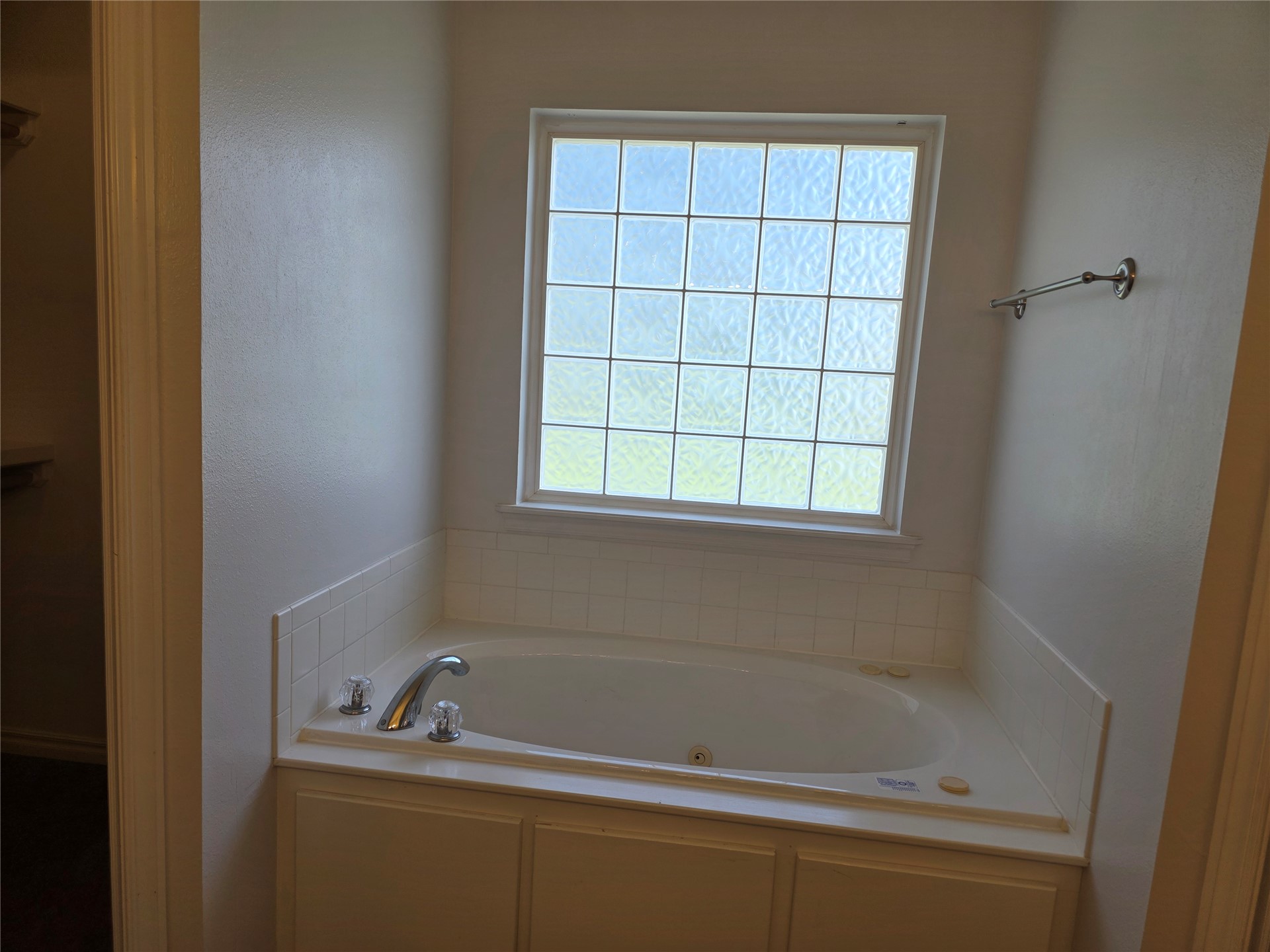3917 Rosewood Place Property Photo 29