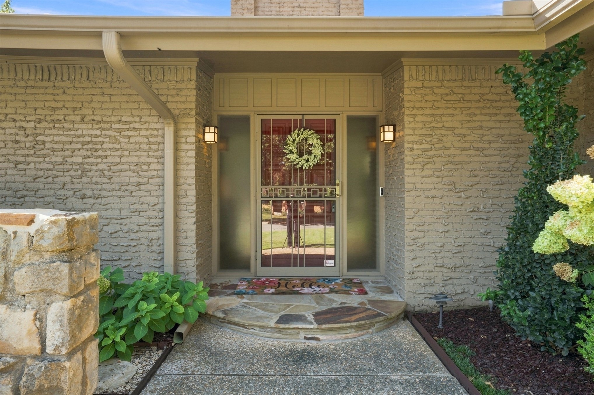6316 E 57th Place Property Photo 3