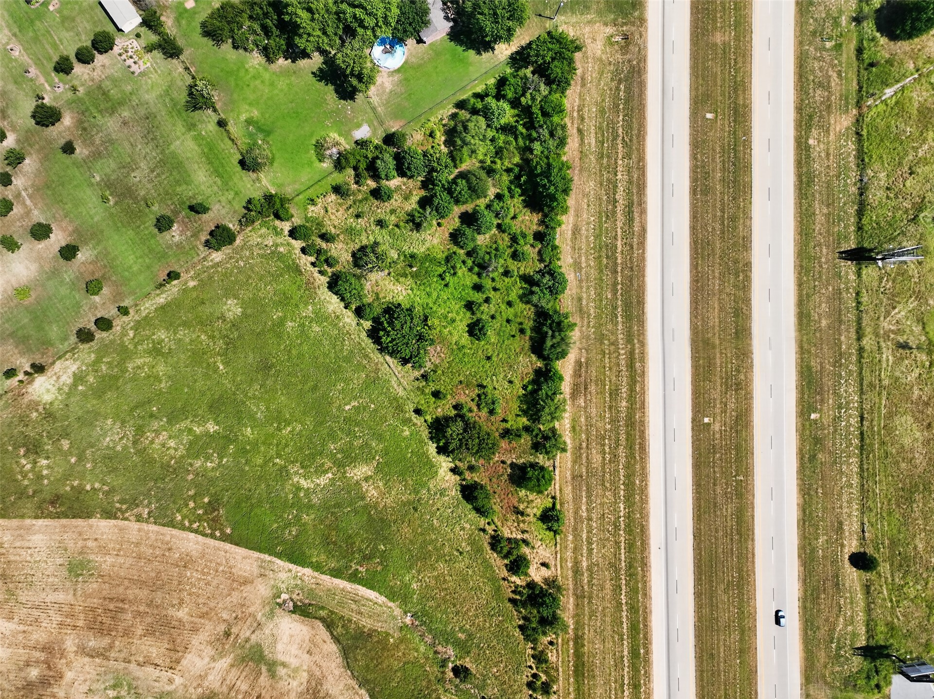 Hwy 169 Property Photo 11