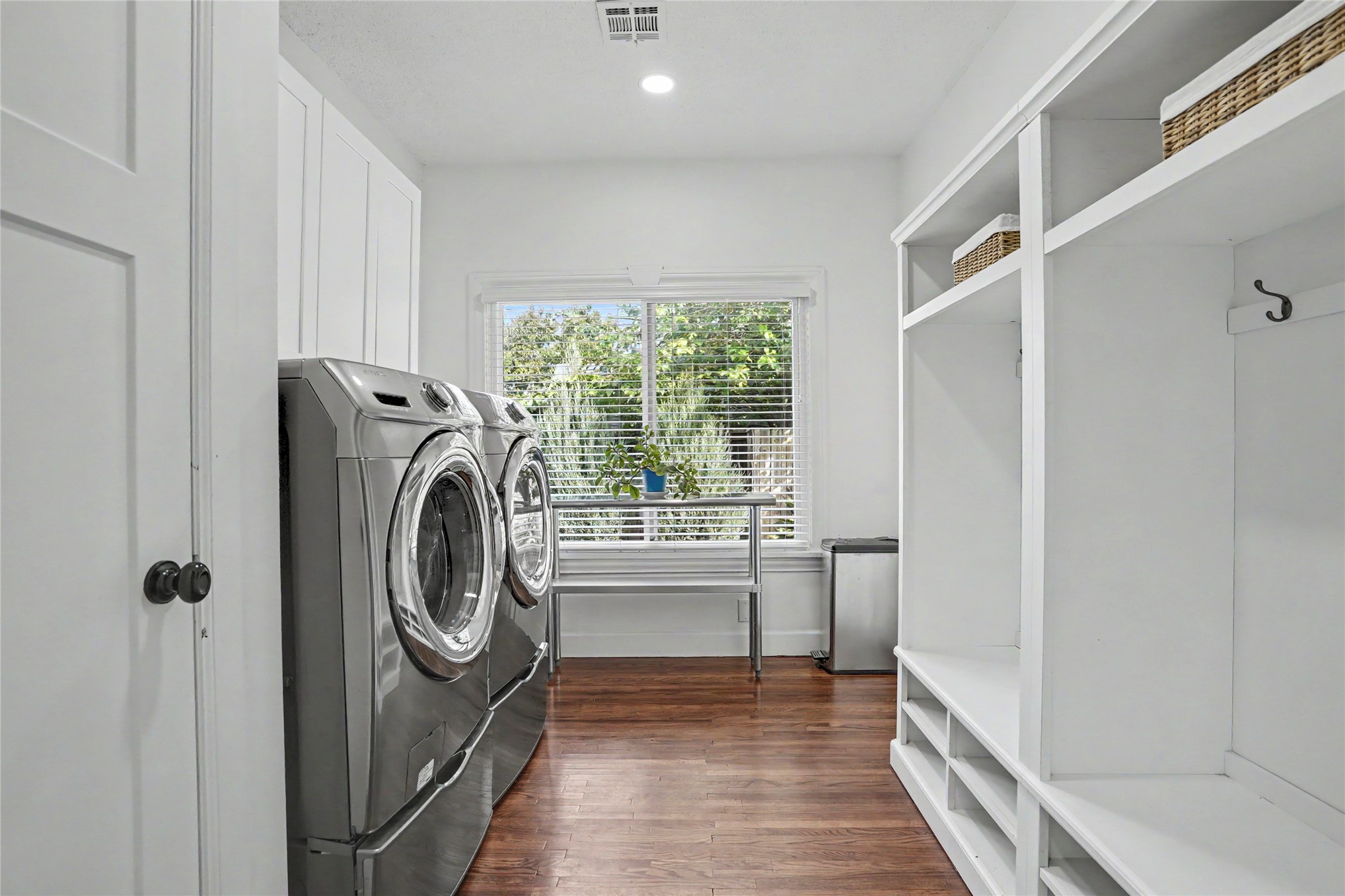 1708 S Gary Avenue Property Photo 20