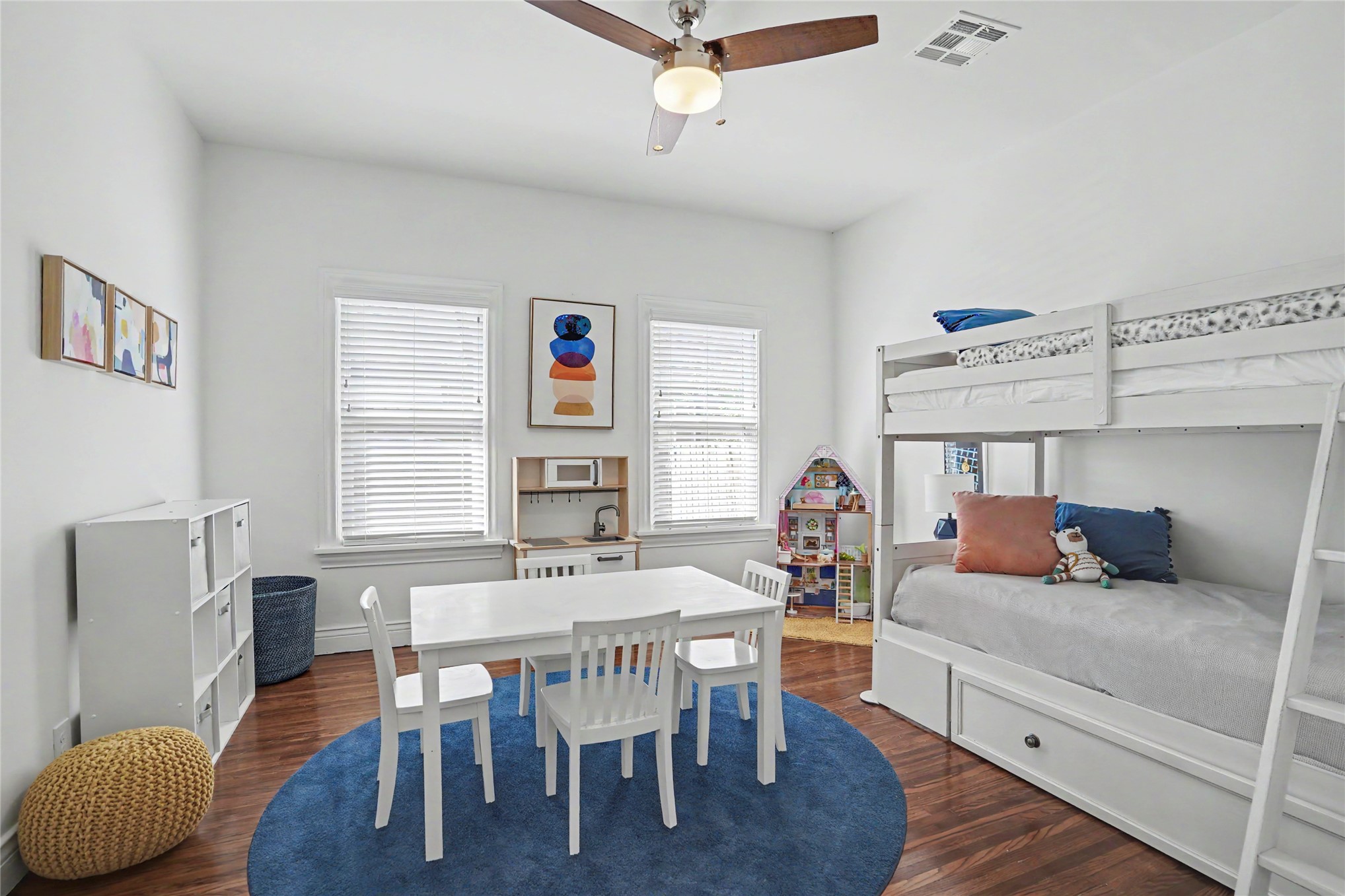 1708 S Gary Avenue Property Photo 25