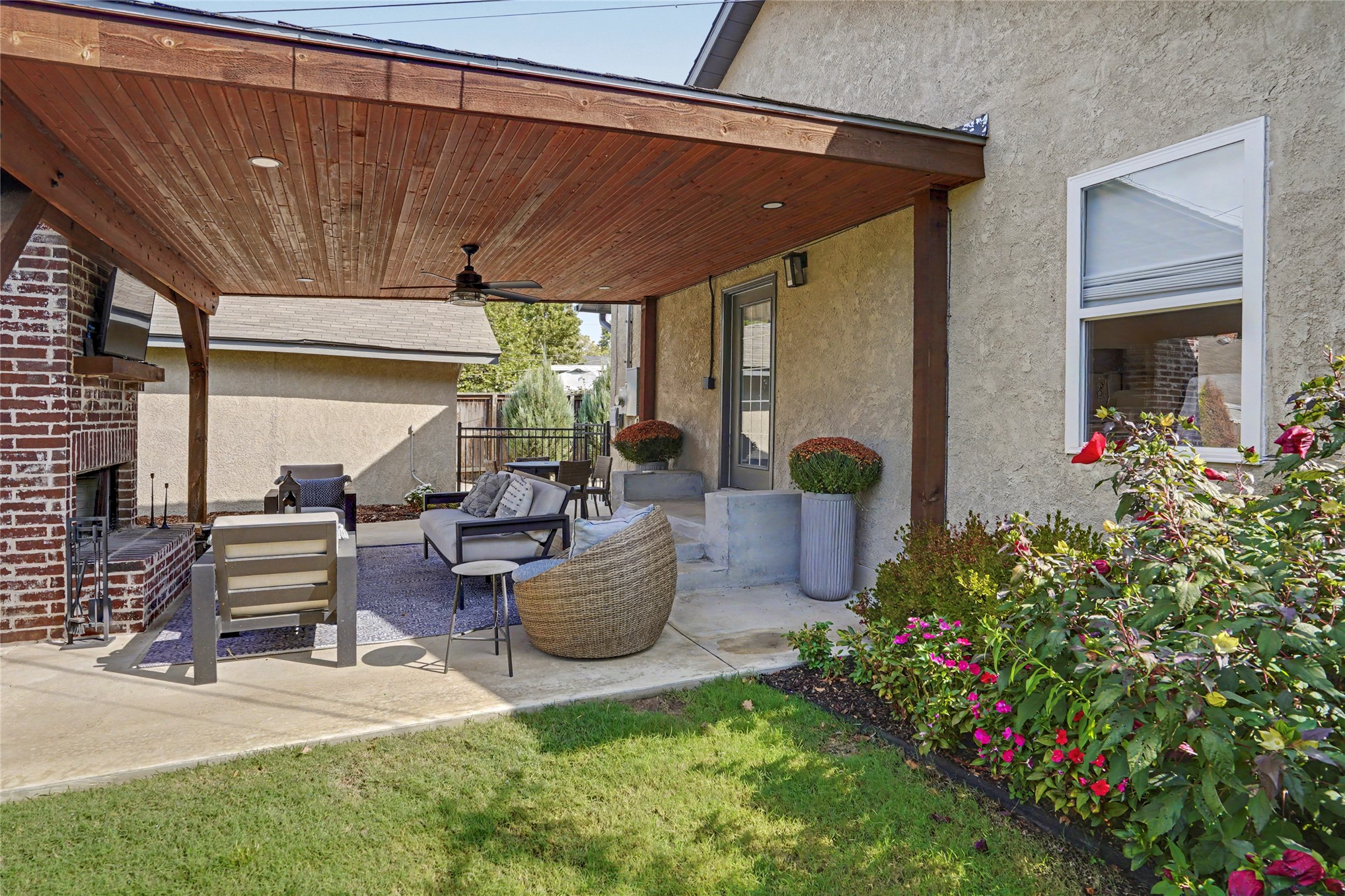 1708 S Gary Avenue Property Photo 35