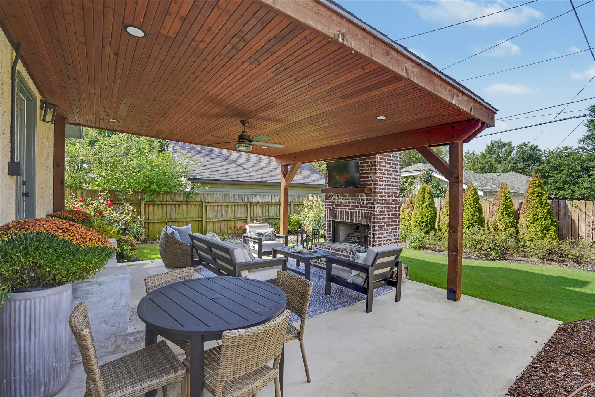 1708 S Gary Avenue Property Photo 38